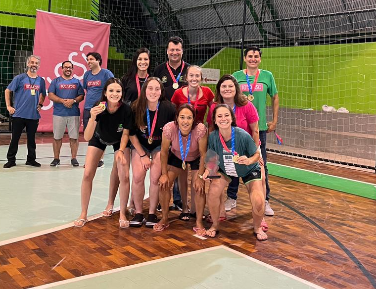 Equipe voleibol feminino - Delegação Jifsc 2023 Câmpus SMO do IFSC